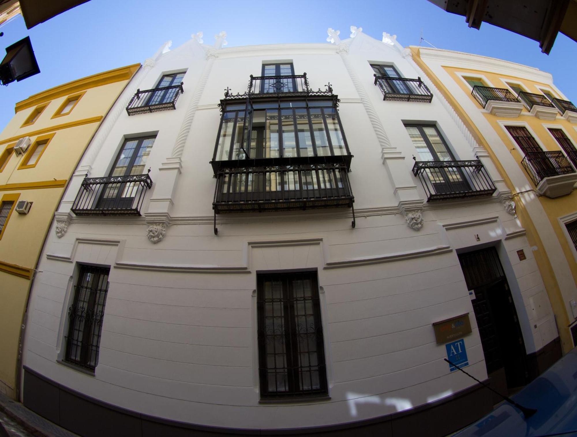 Life Apartments Alberto Lista Sevilla Dış mekan fotoğraf